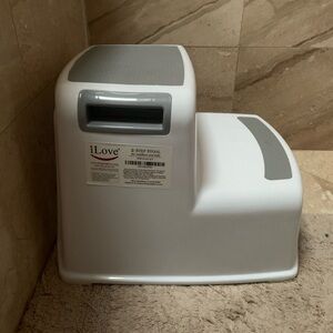 iLove 2-Step Stool in Gray and White
